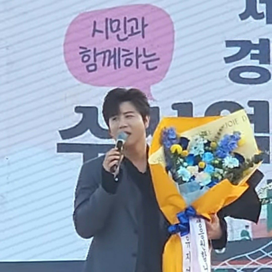 チン・ヘソンの最近の活動ショット