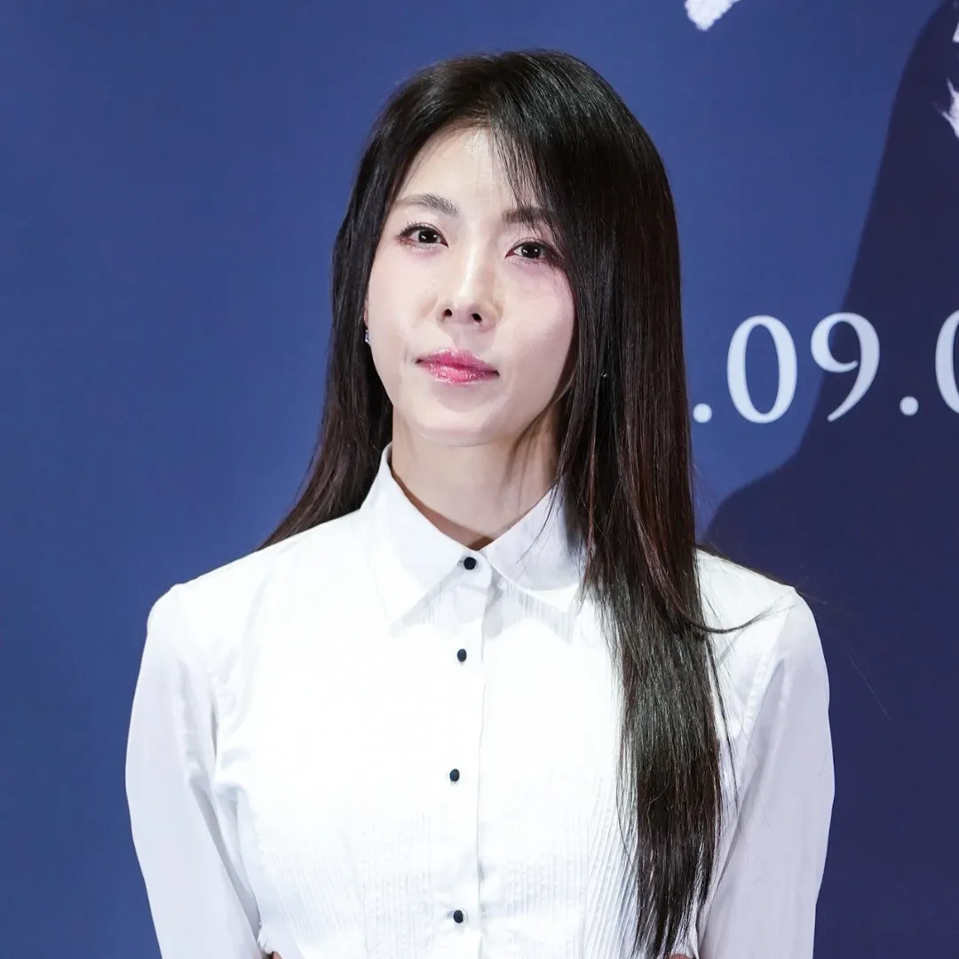 Latest photo of Ha Jiwon