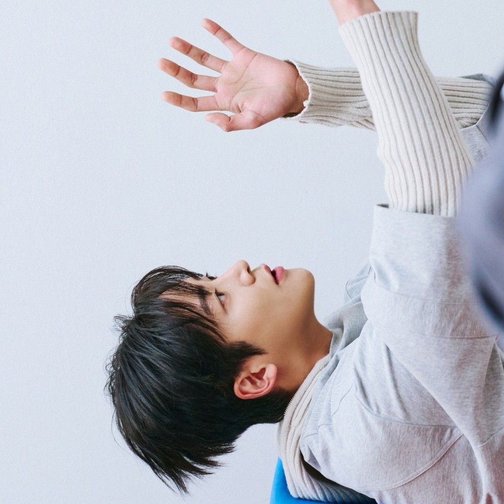 로운의 최신 사진