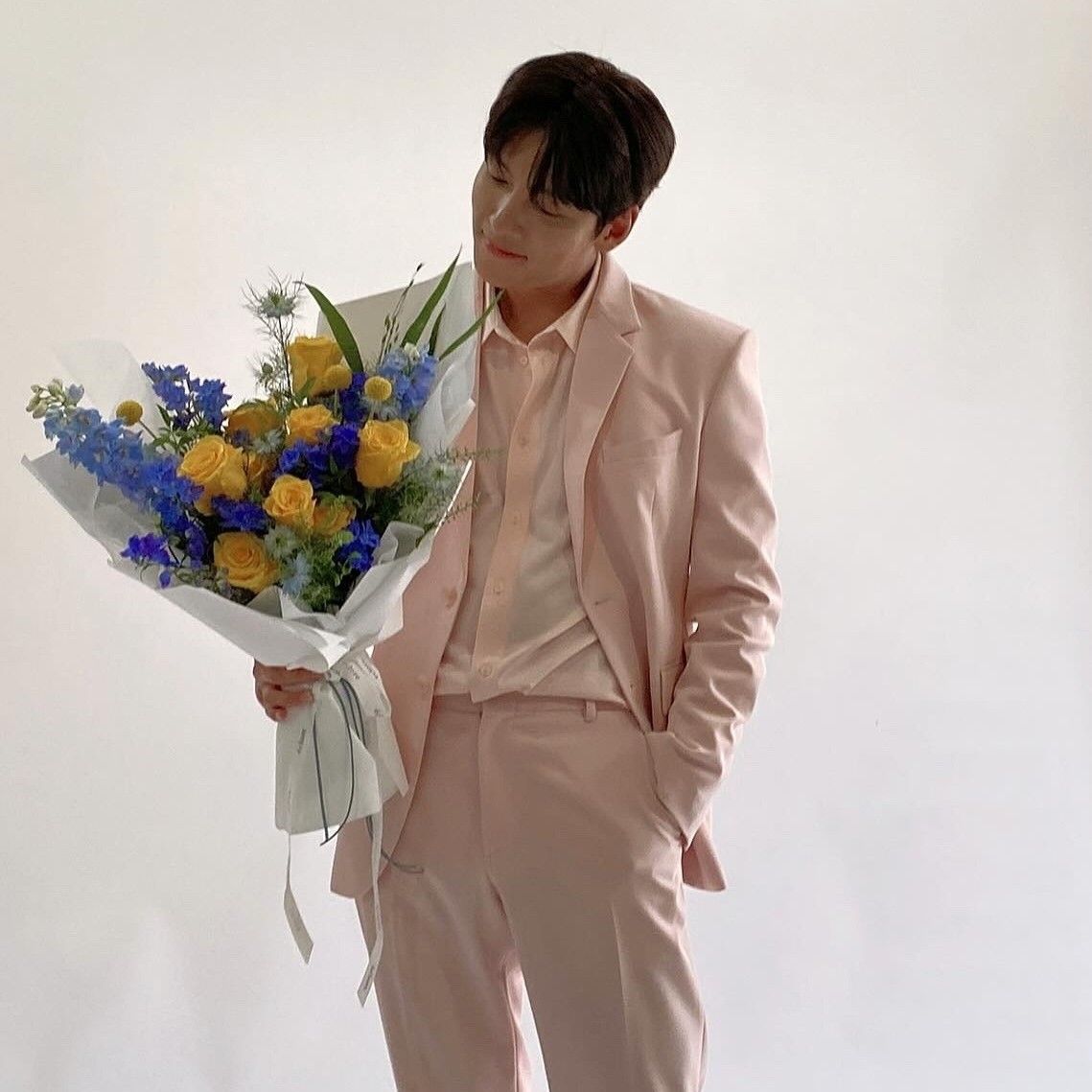 チ・チャンウクの最近の活動ショット