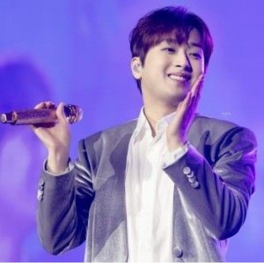 李灿元的近期活动照