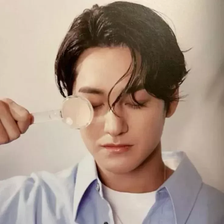 Foto kegiatan terbaru dari Kim Bum