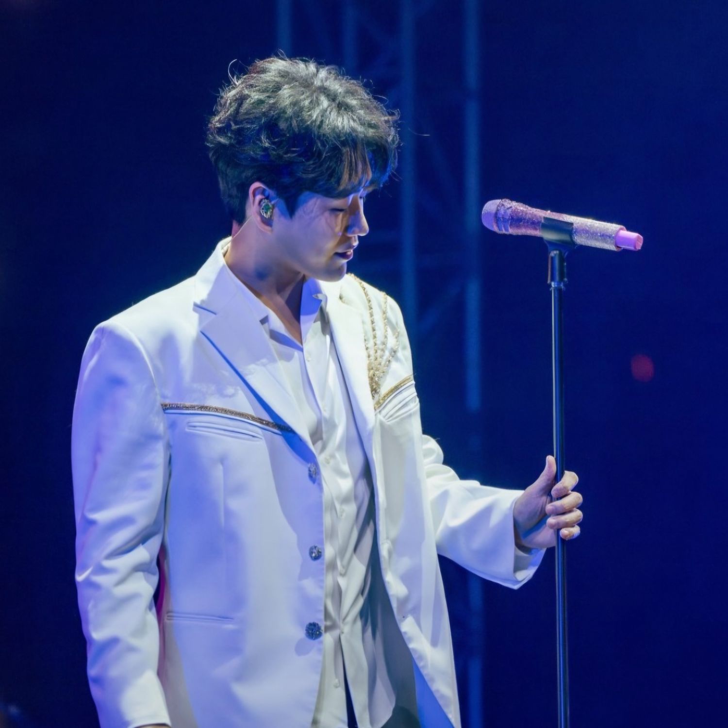 Latest photo of Hwang Youngwoong