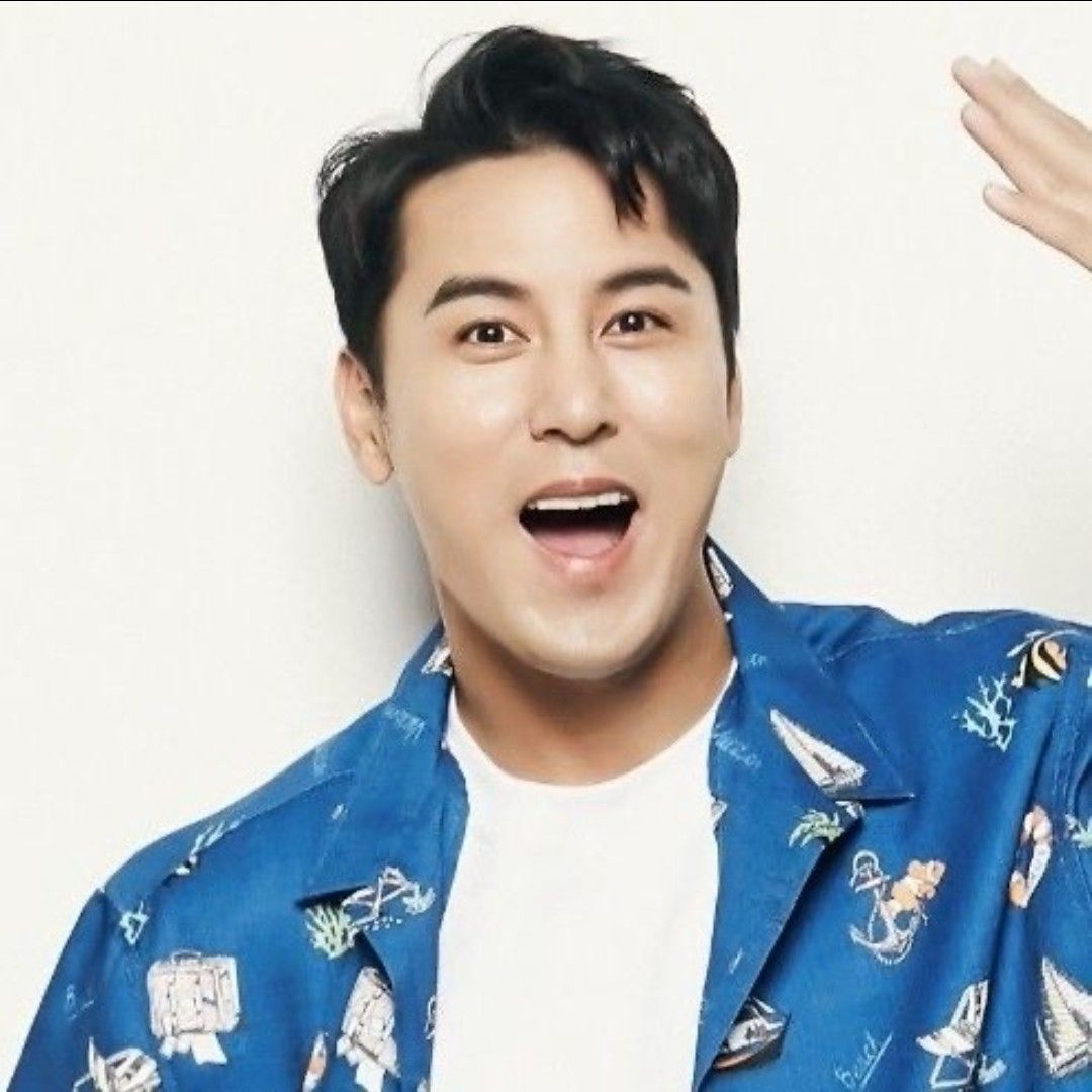 Foto kegiatan terbaru dari Jang Minho