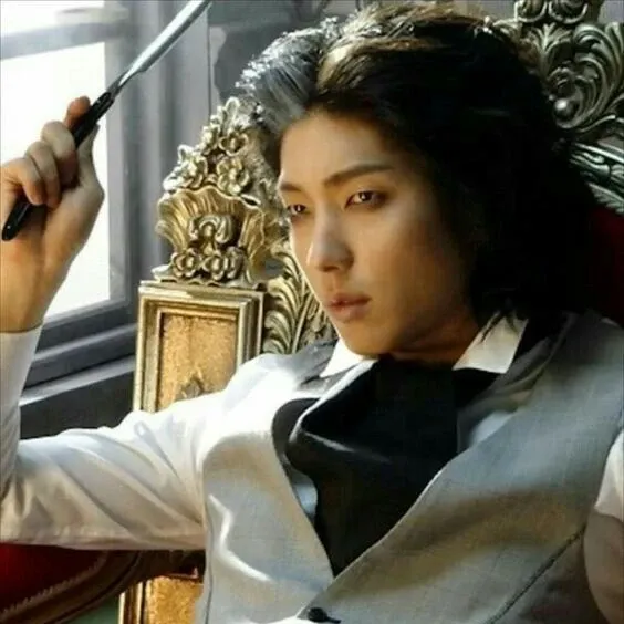 이준기 최근 활동샷