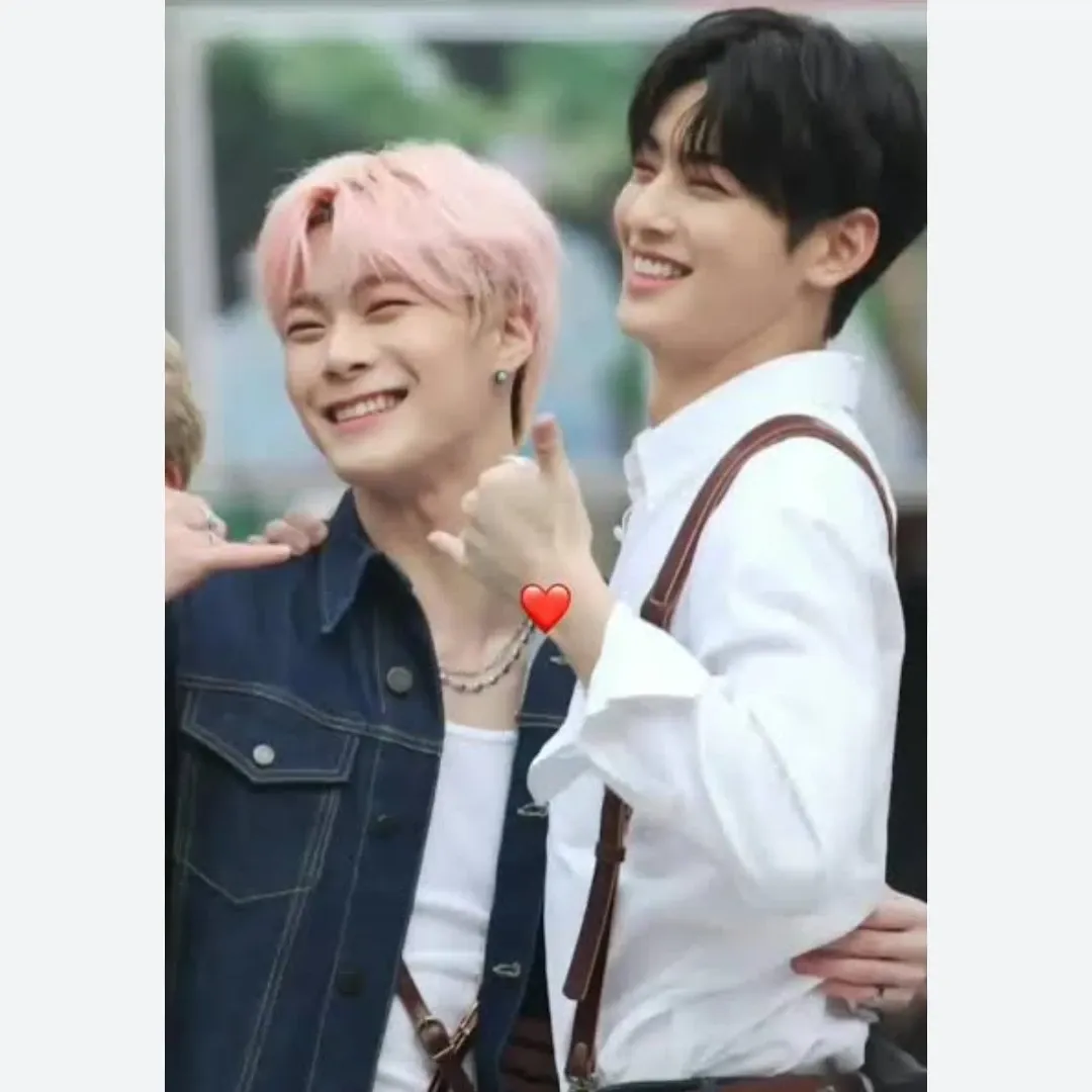 Latest photo of Cha Eunwoo