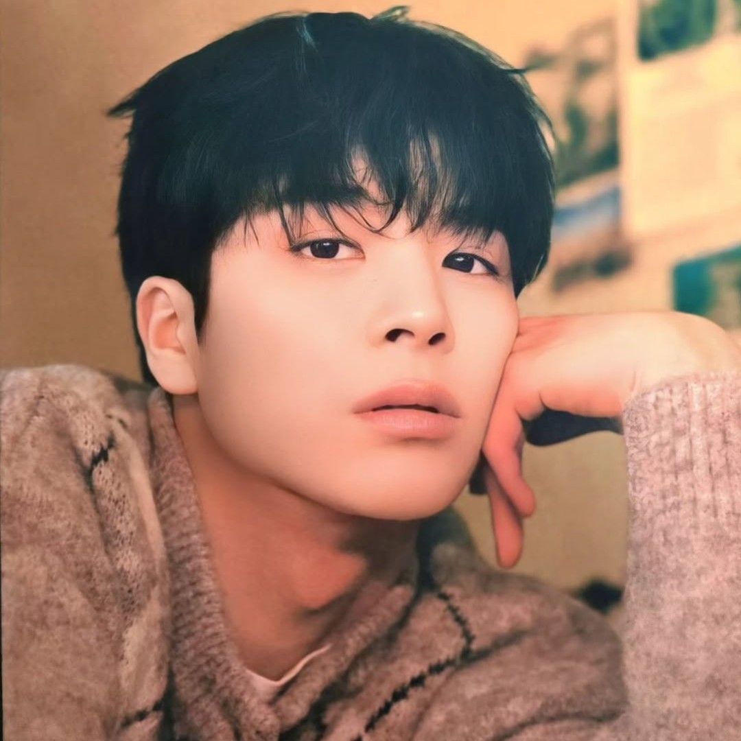 チョン・ドンウォンの最近の活動ショット