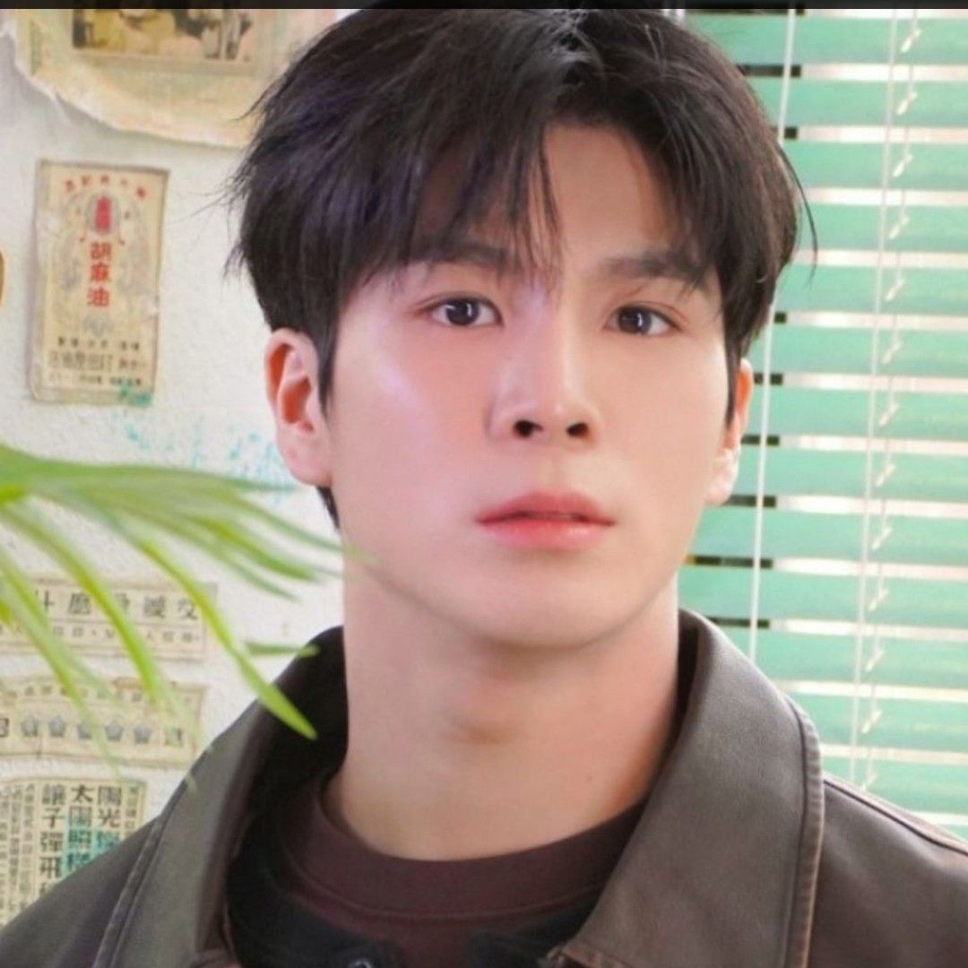 チョン・ドンウォンの最近の活動ショット