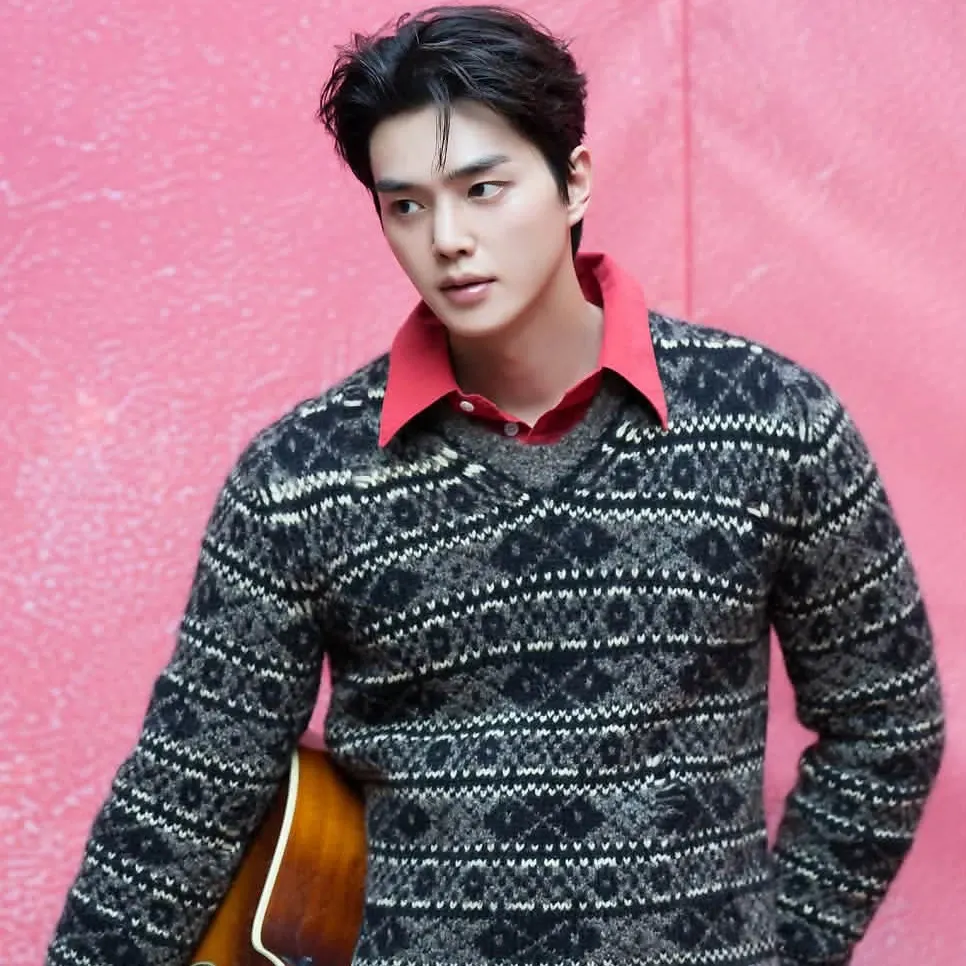 Recent activity shot of Song Kang