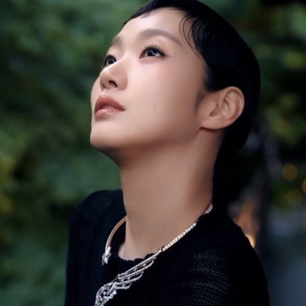 Momen yang diabadikan oleh penggemar Kim Goeun