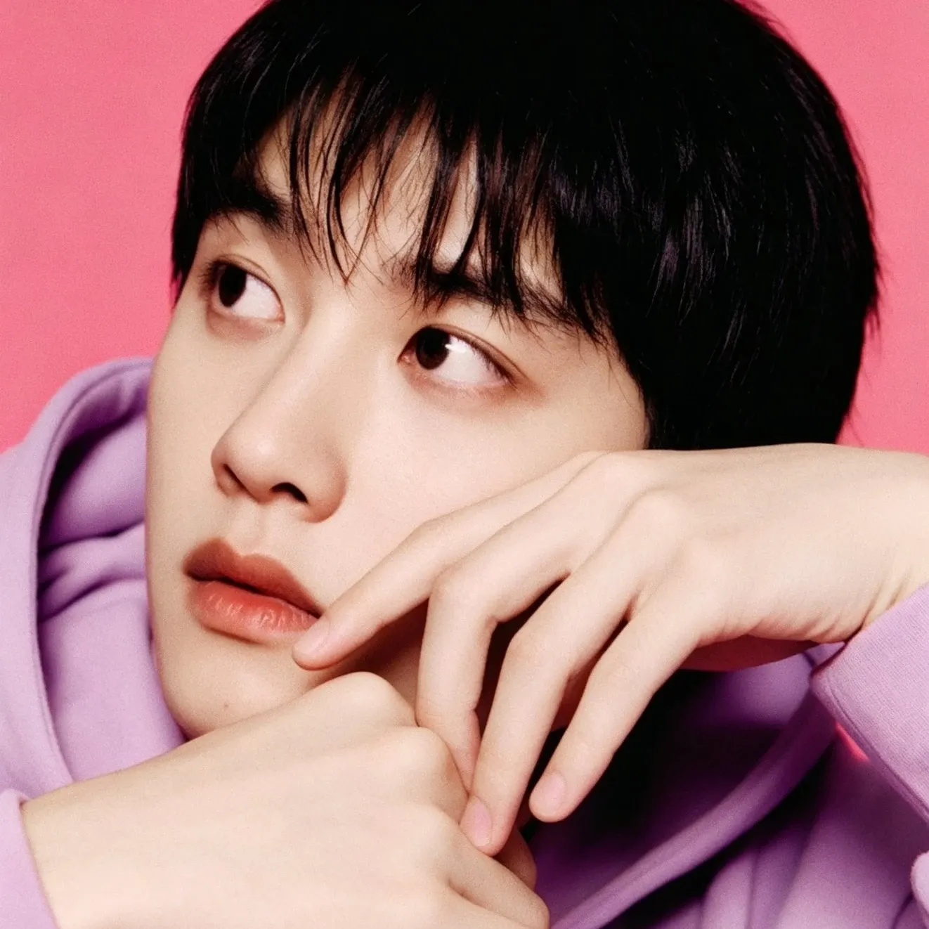 Foto terbaru dari Doh Kyungsoo (D.O.)