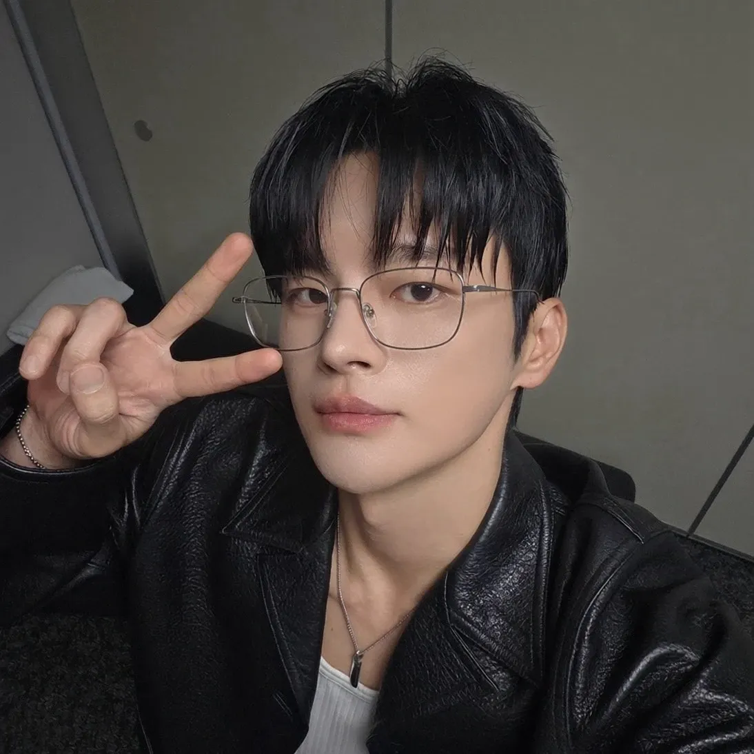 Cuplikan di balik layar dari Seo Inguk