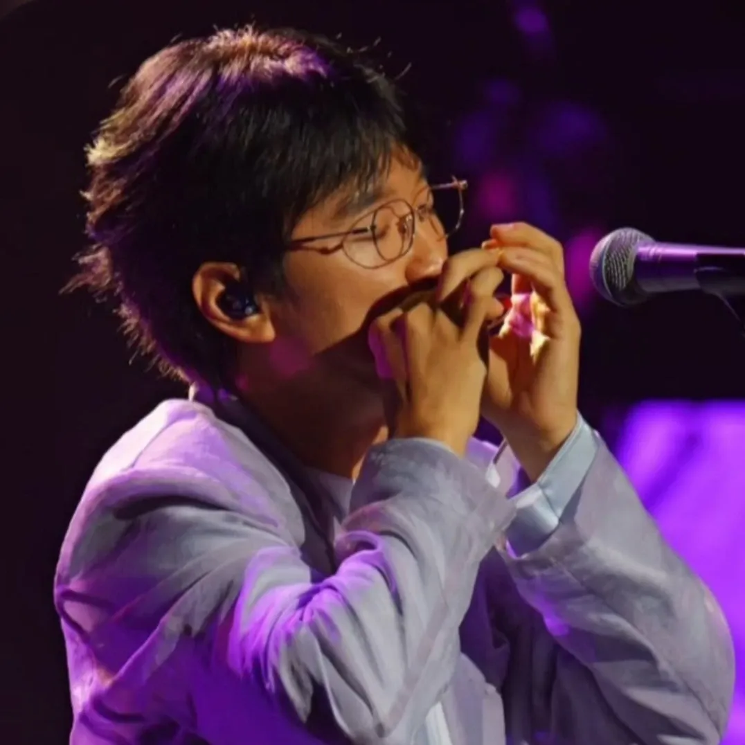 A moment captured by a fan of Bak Changgeun