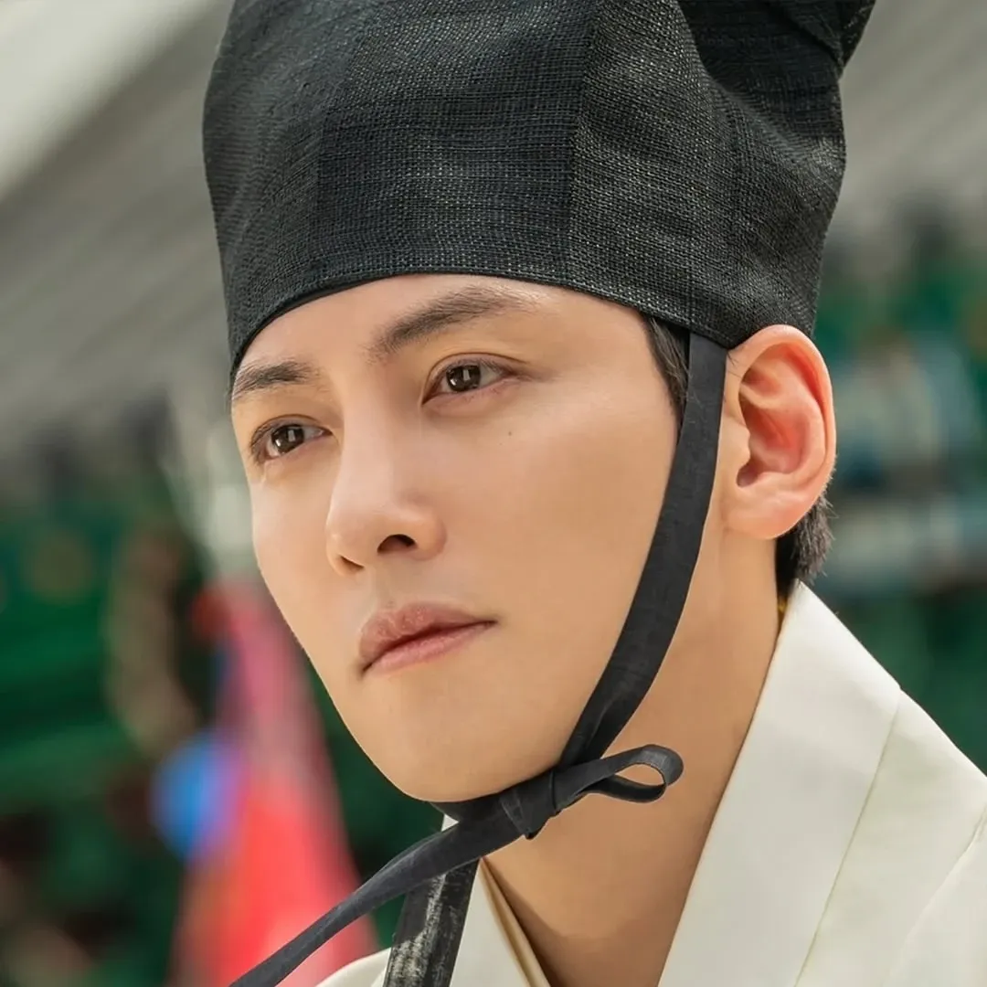 A moment captured by a fan of Ji Changwook