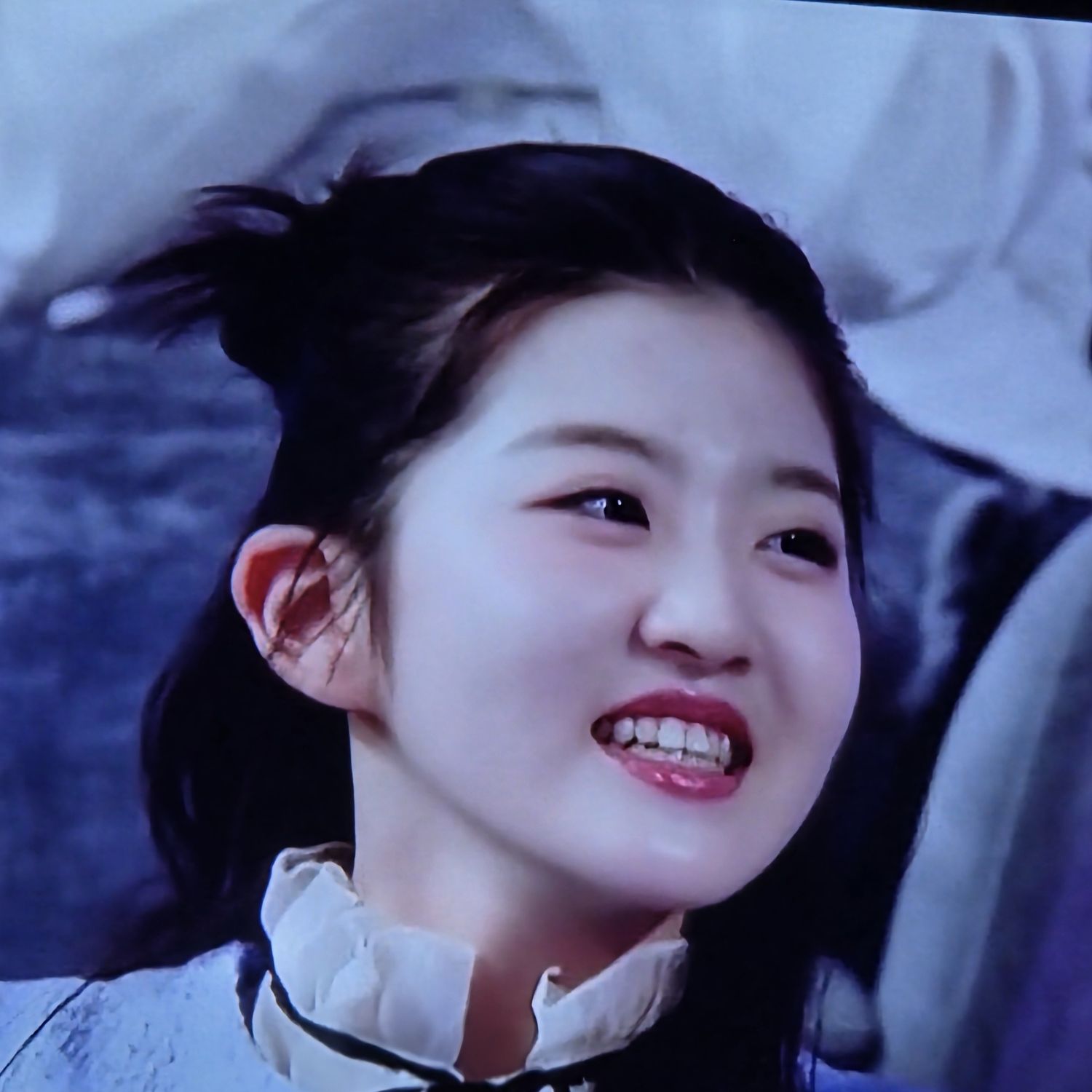 Latest photo of Yoon Yoonseo