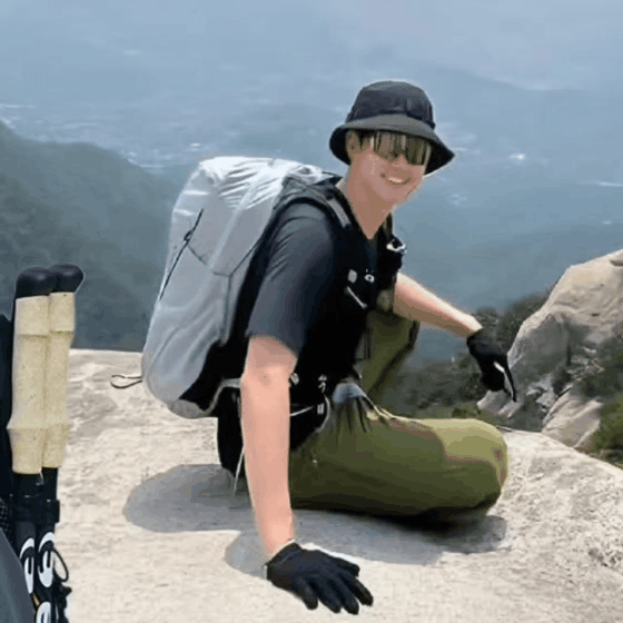 Recent activity shot of Kim Soohyun