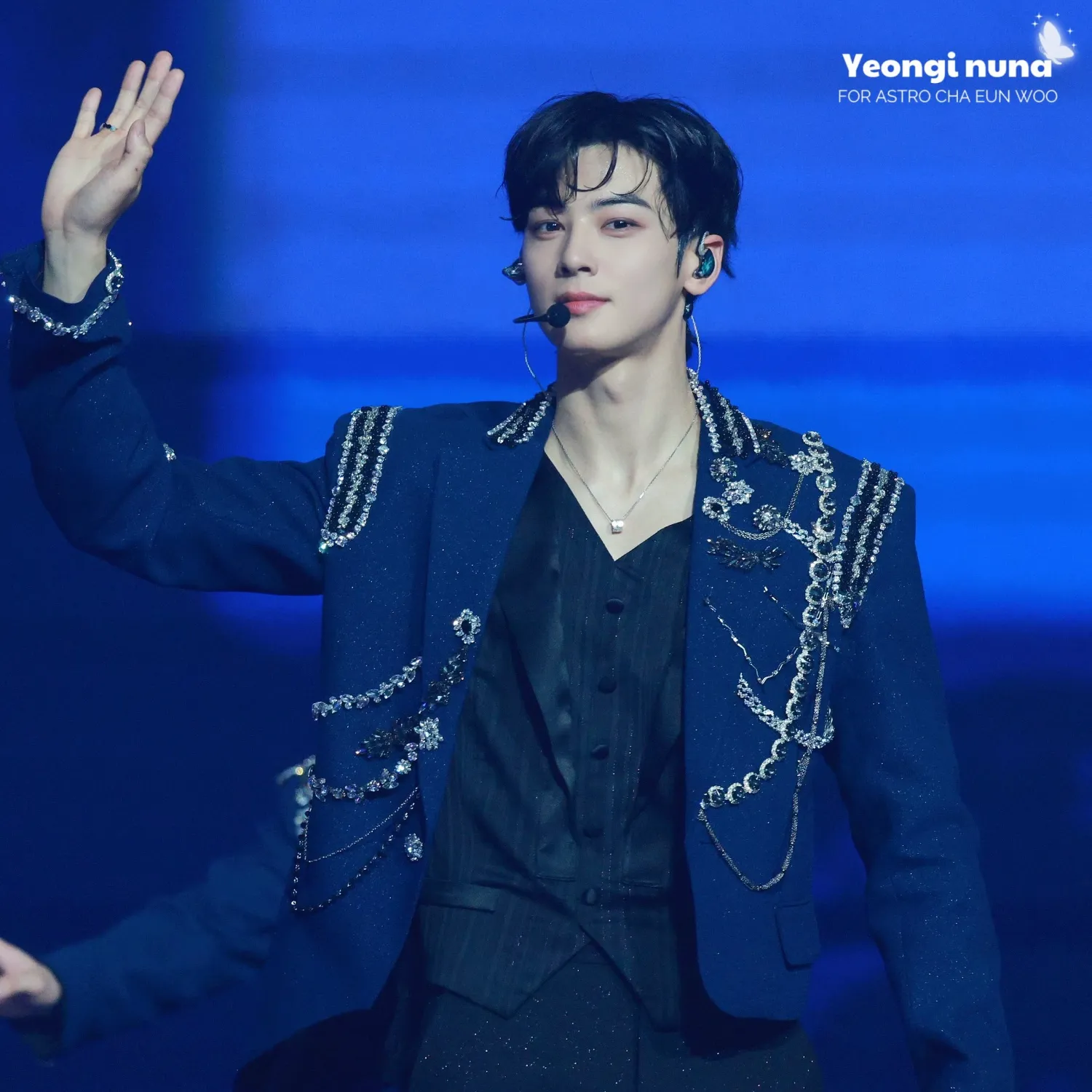 Recent activity shot of Cha Eunwoo