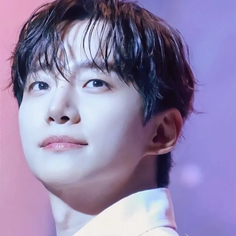 Cuplikan di balik layar dari Lee Junho