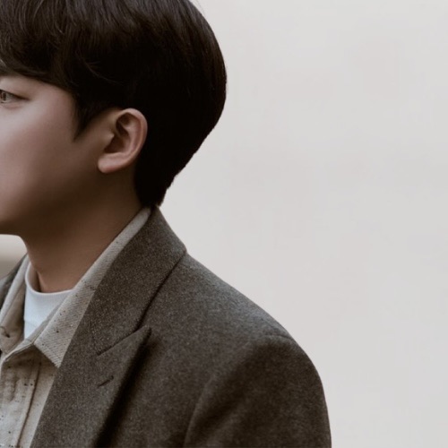 Behind-the-scenes cut of Son Hojun