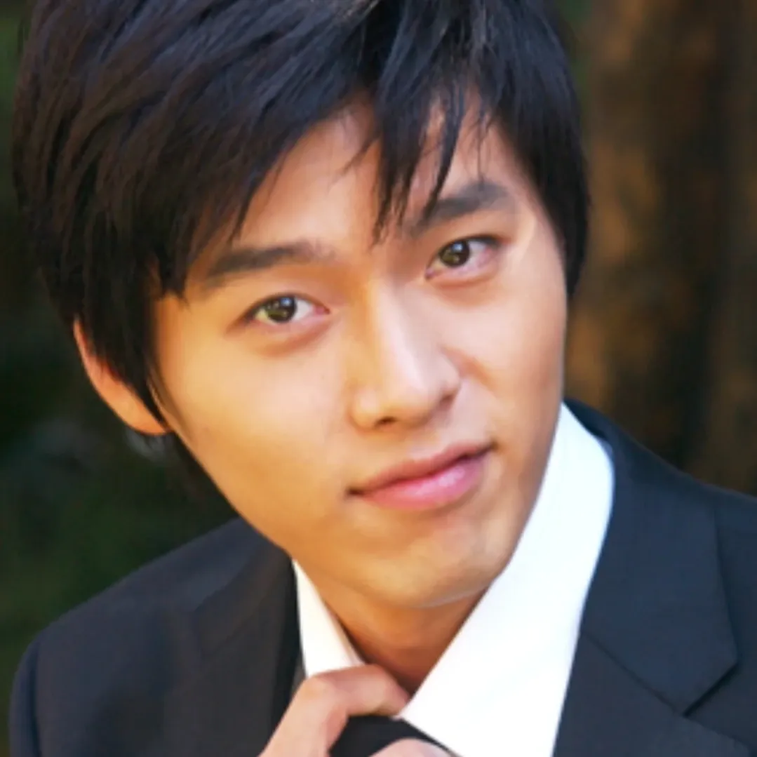 Momen yang diabadikan oleh penggemar Hyun Bin