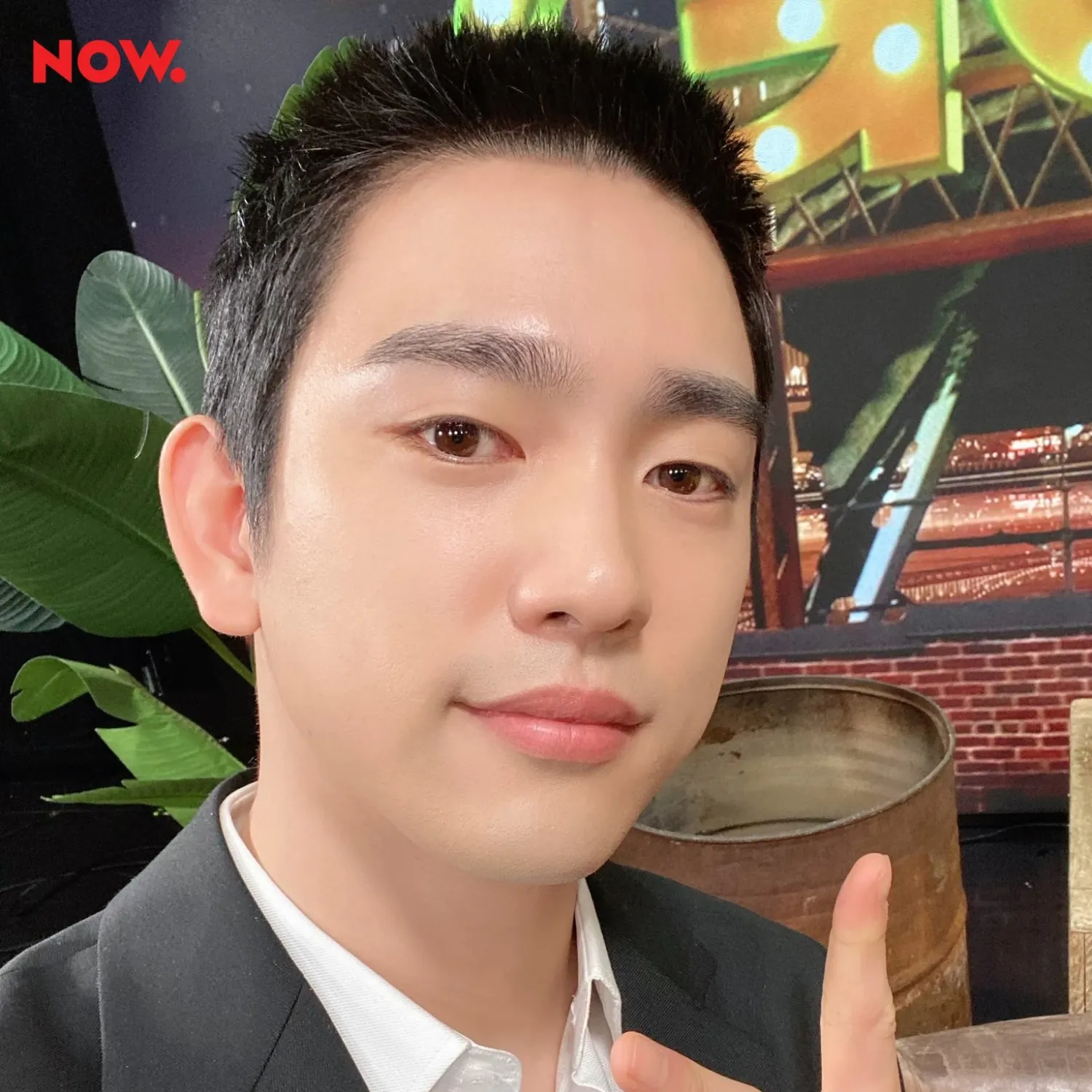 Foto terbaru dari Park Jinyoung