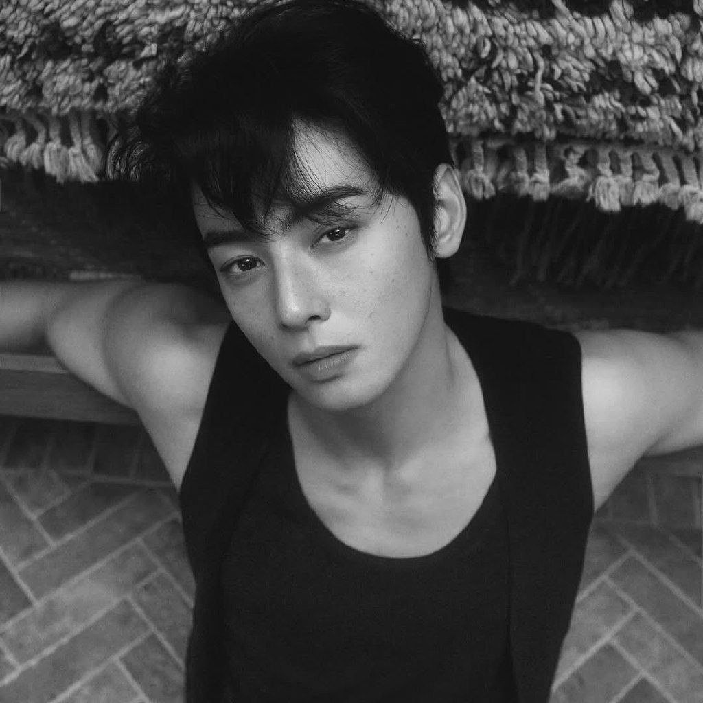 차은우의 비하인드 컷