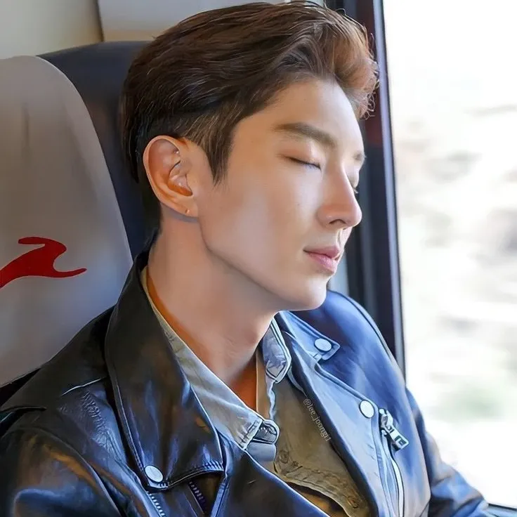 이준기의 최신 사진