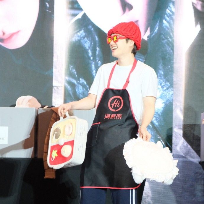 도경수 (디오)의 비하인드 컷