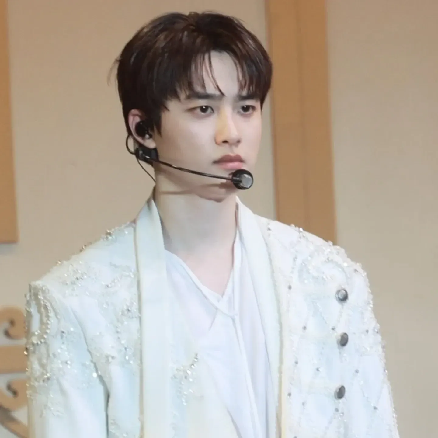 都暻秀 (D.O.)的幕后花絮