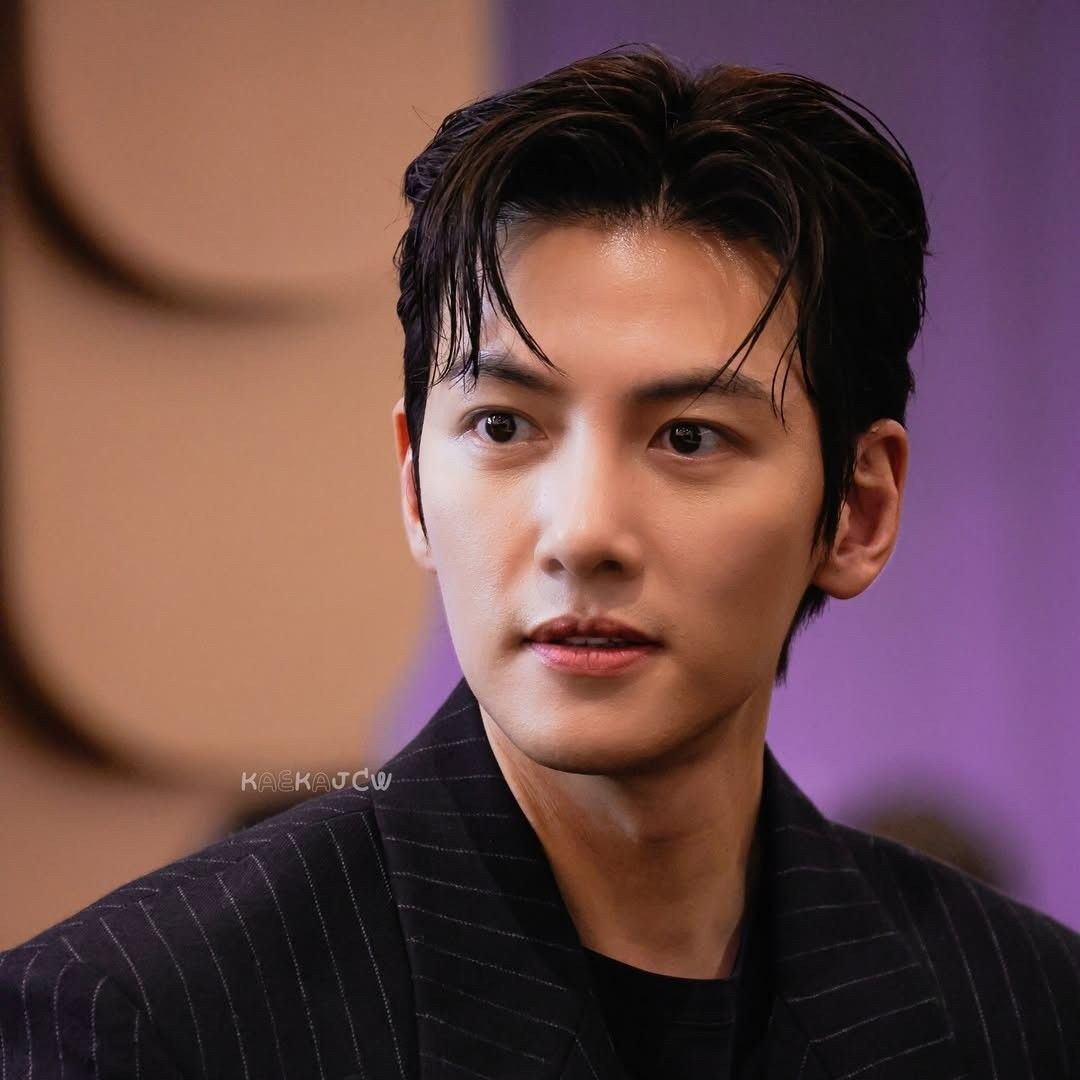 Latest photo of Ji Changwook