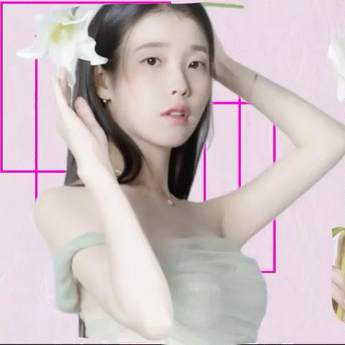 Latest photo of IU