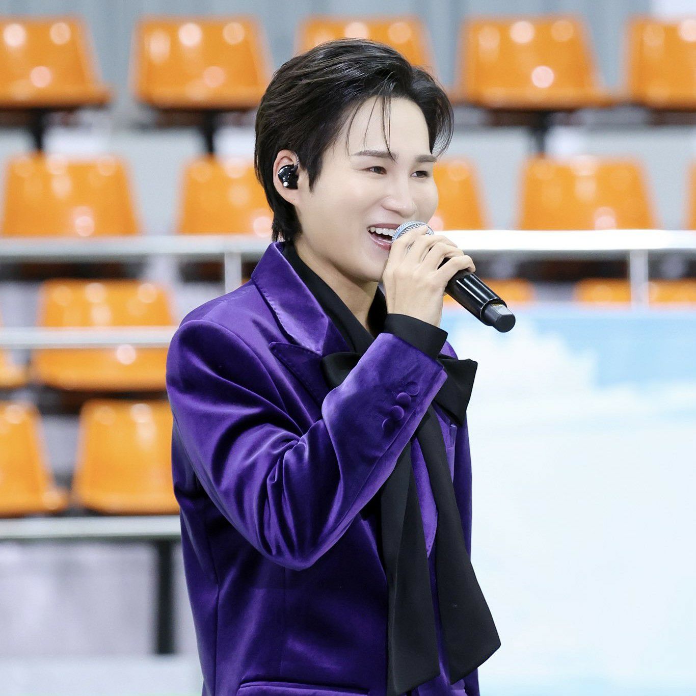 粉丝拍下的金熙栽瞬间