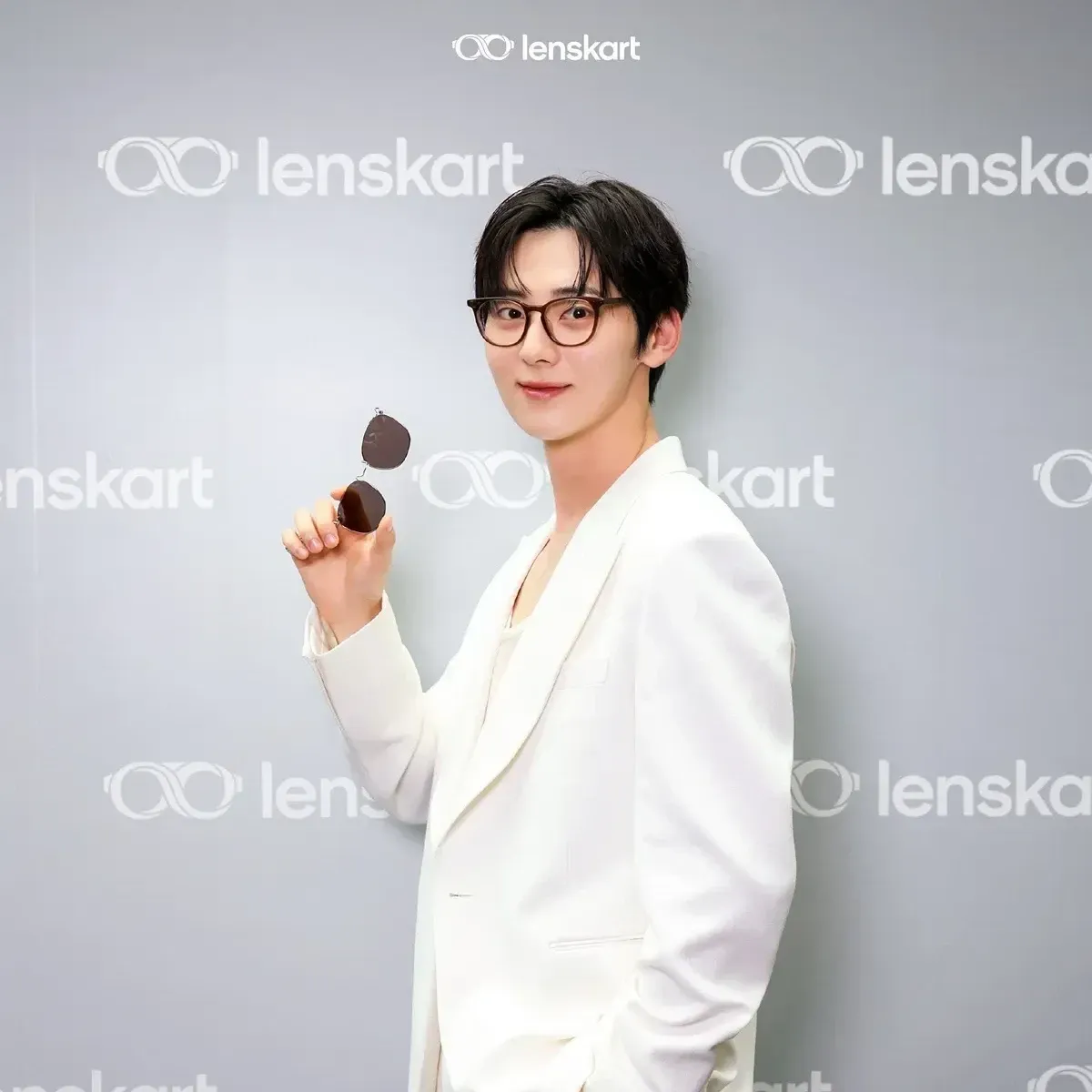 Latest photo of Hwang Minhyun