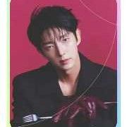 A moment captured by a fan of Lee Joongi