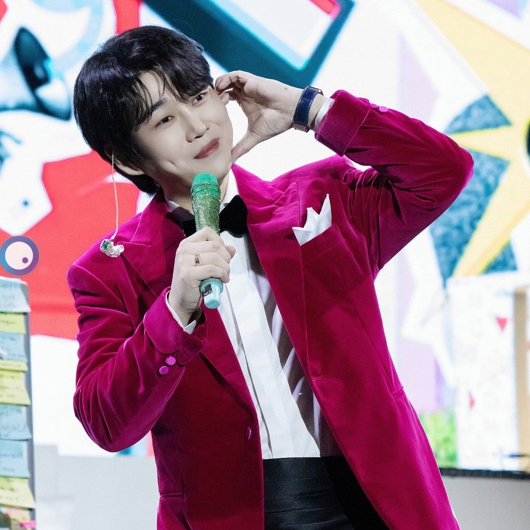 黃英雄的近期活動照