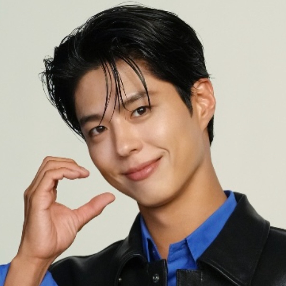 Recent activity shot of Park Bogum