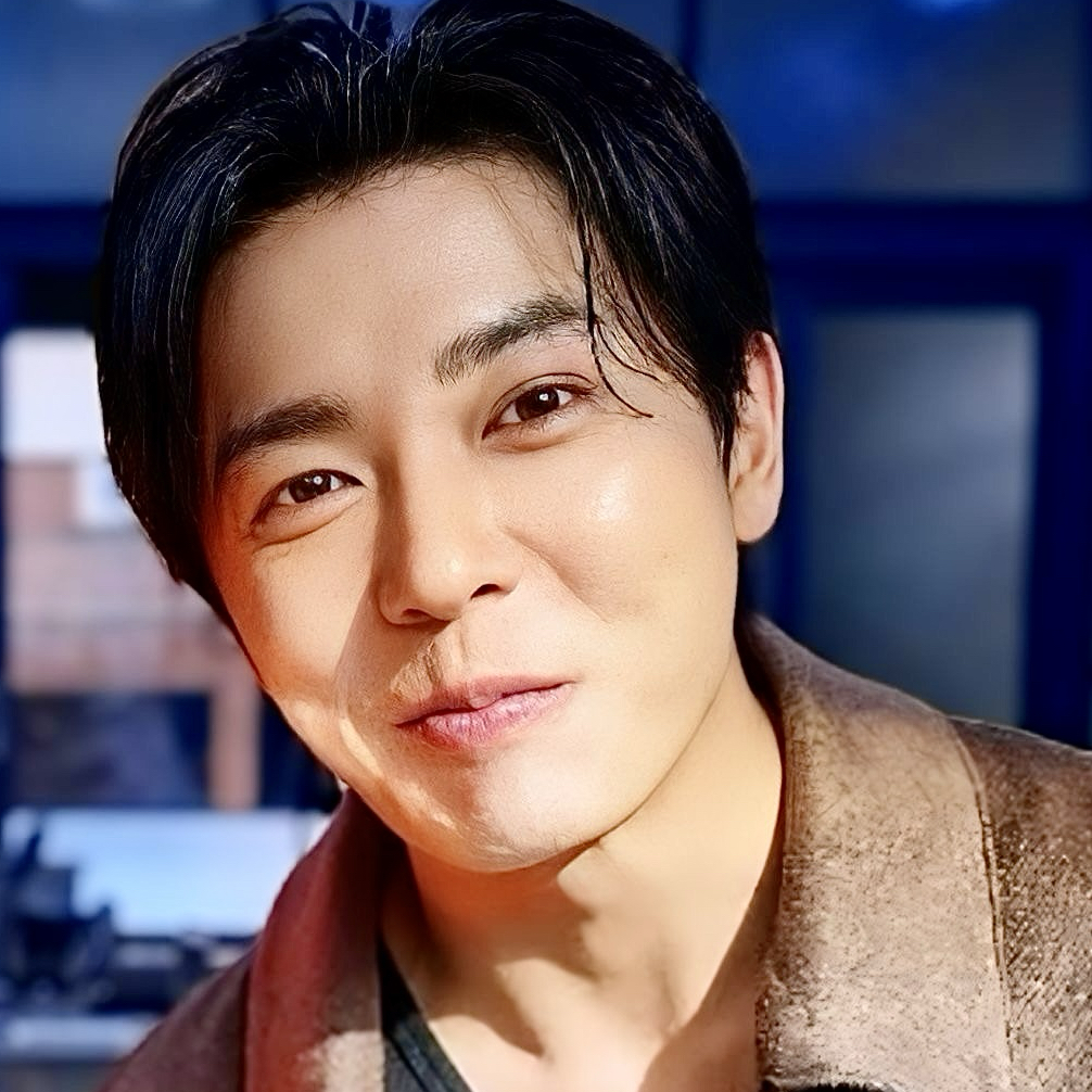 Momen yang diabadikan oleh penggemar Kim Jaewook