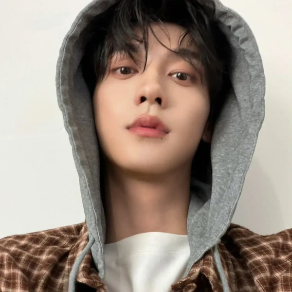 Representative photo of Tian Xuning showing their charm
