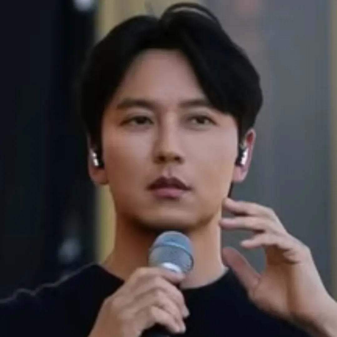 김남길의 최신 사진