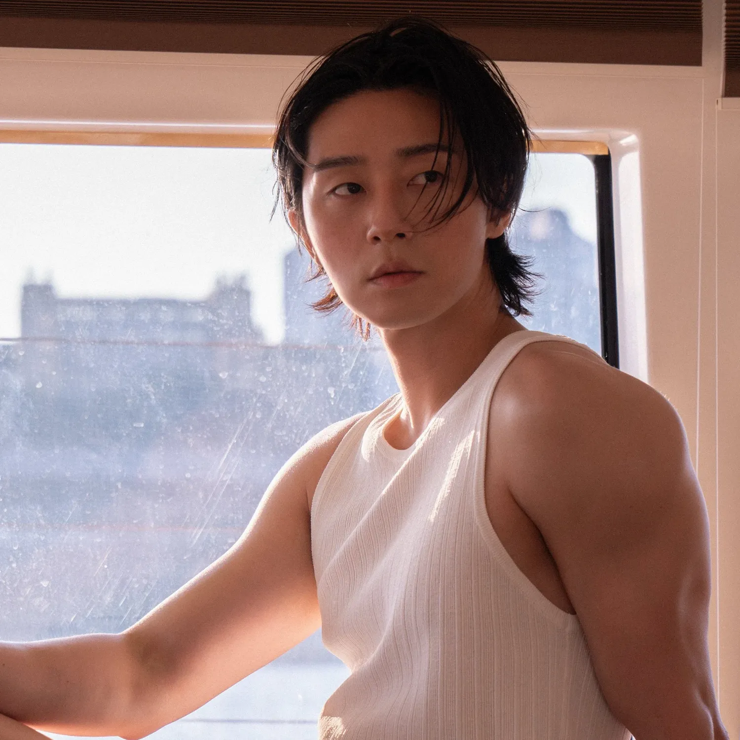 Behind-the-scenes cut of Park Seojoon