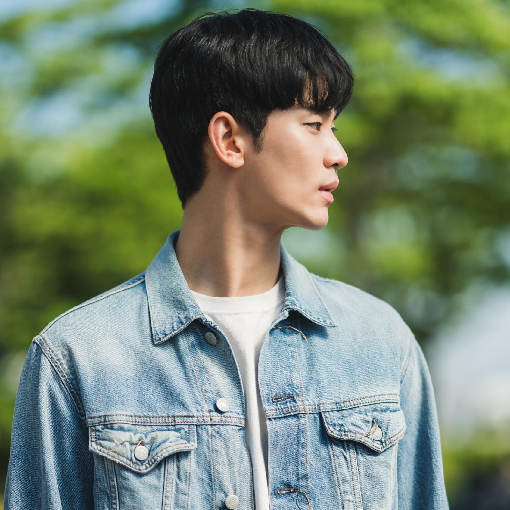 Behind-the-scenes cut of Kim Soohyun