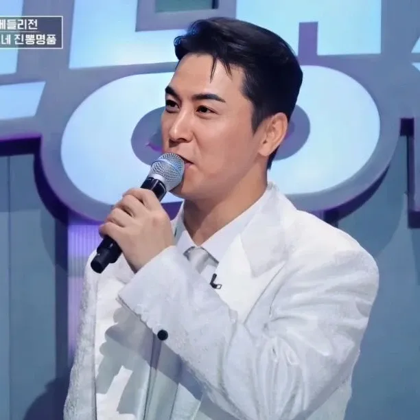 Foto kegiatan terbaru dari Jang Minho