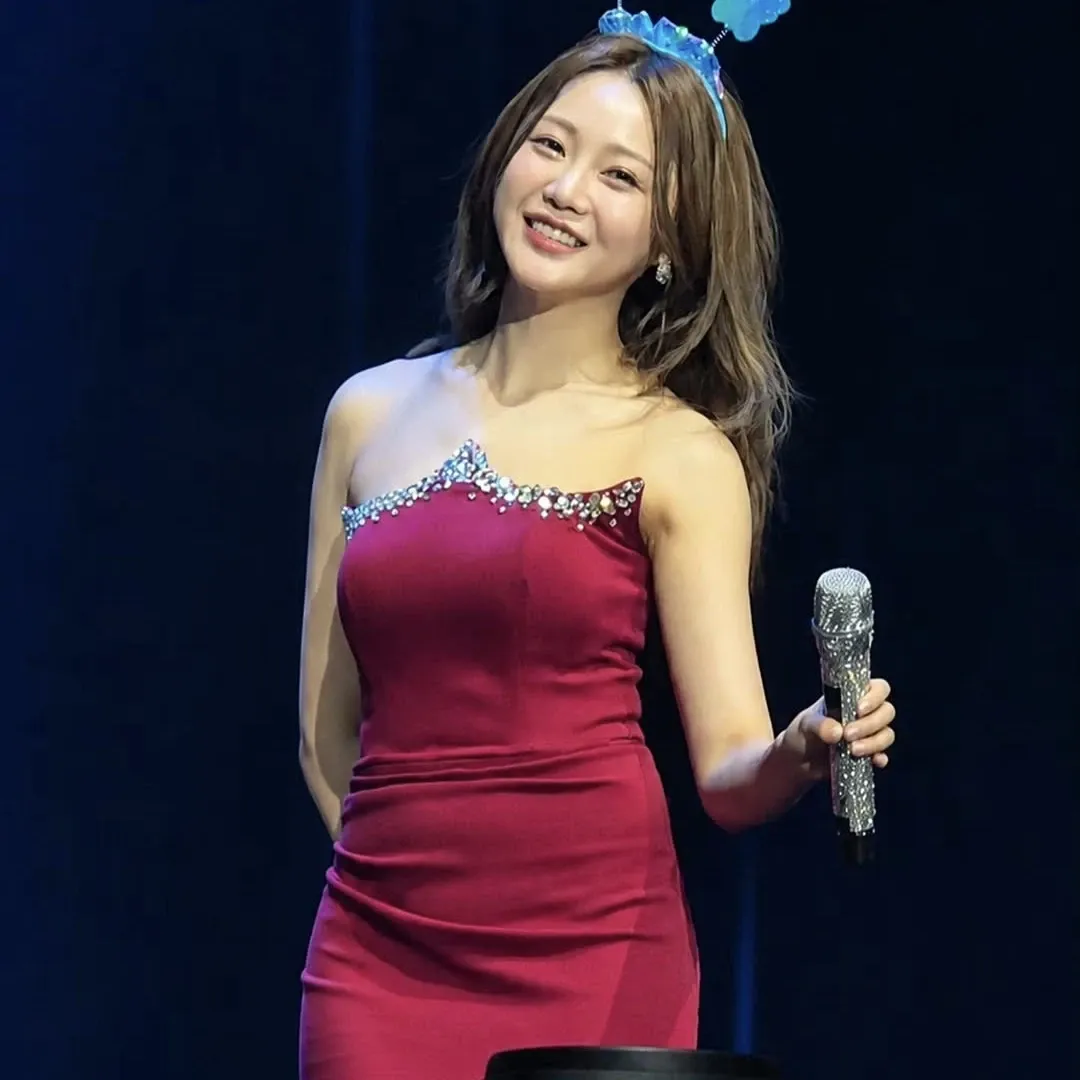 Cuplikan di balik layar dari Hong Jiyoon