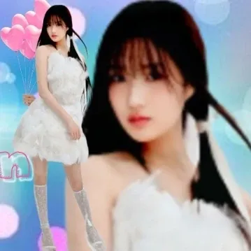 A moment captured by a fan of Kim Hyeyoon