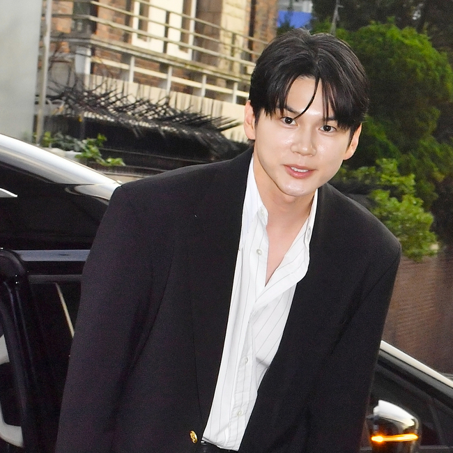 옹성우의 비하인드 컷