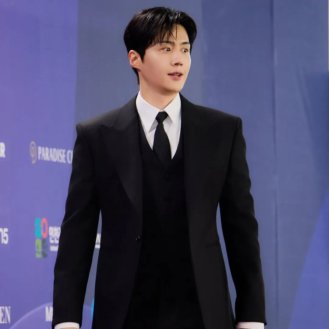 Cuplikan di balik layar dari Kim Seonho