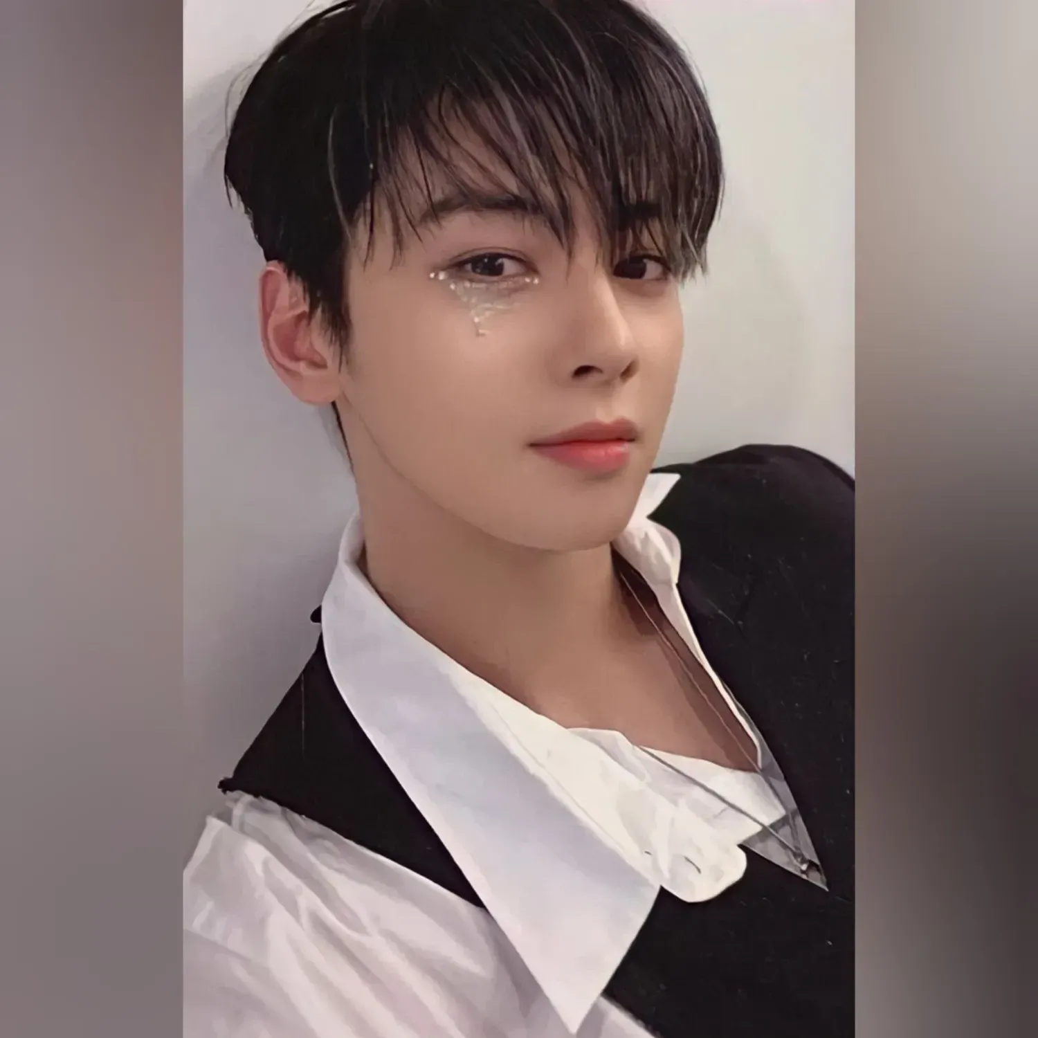 Recent activity shot of Cha Eunwoo