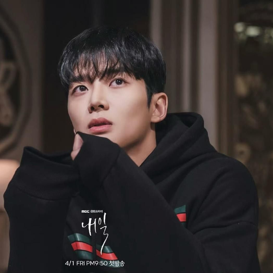 粉丝拍下的路云瞬间