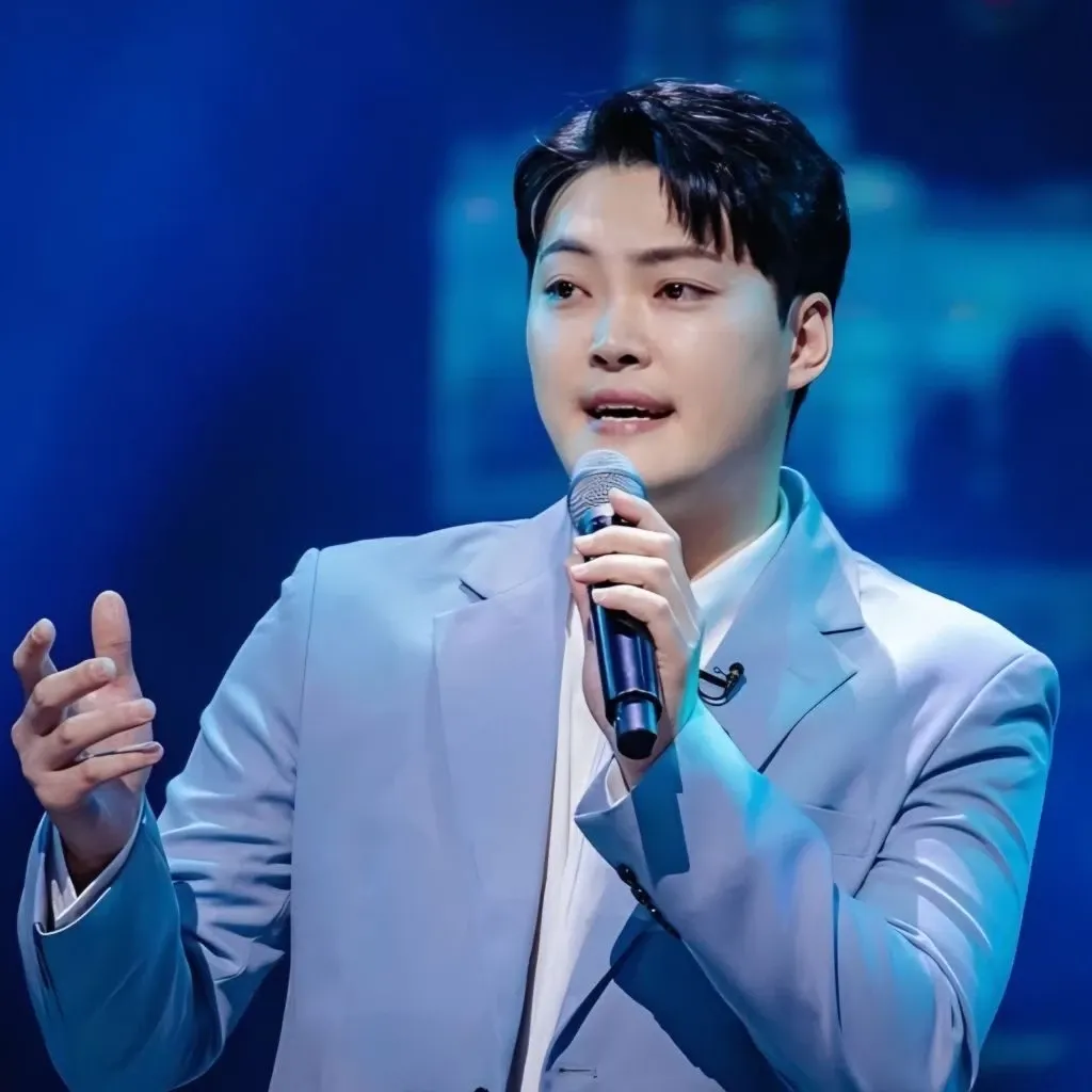 Latest photo of Kim Kyungmin