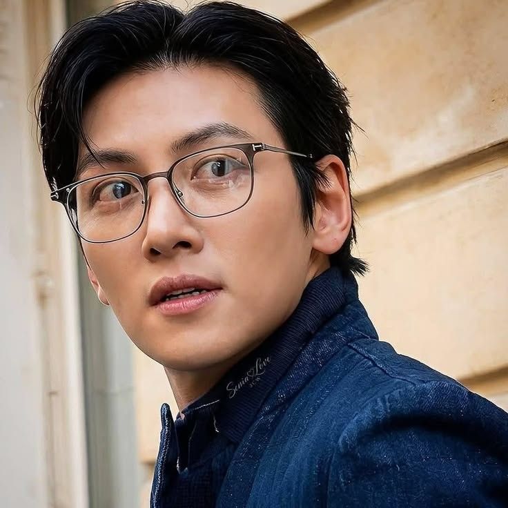 池昌旭的最新照片